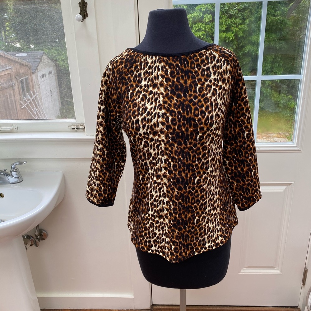 Vixen Leopard Print Top size L